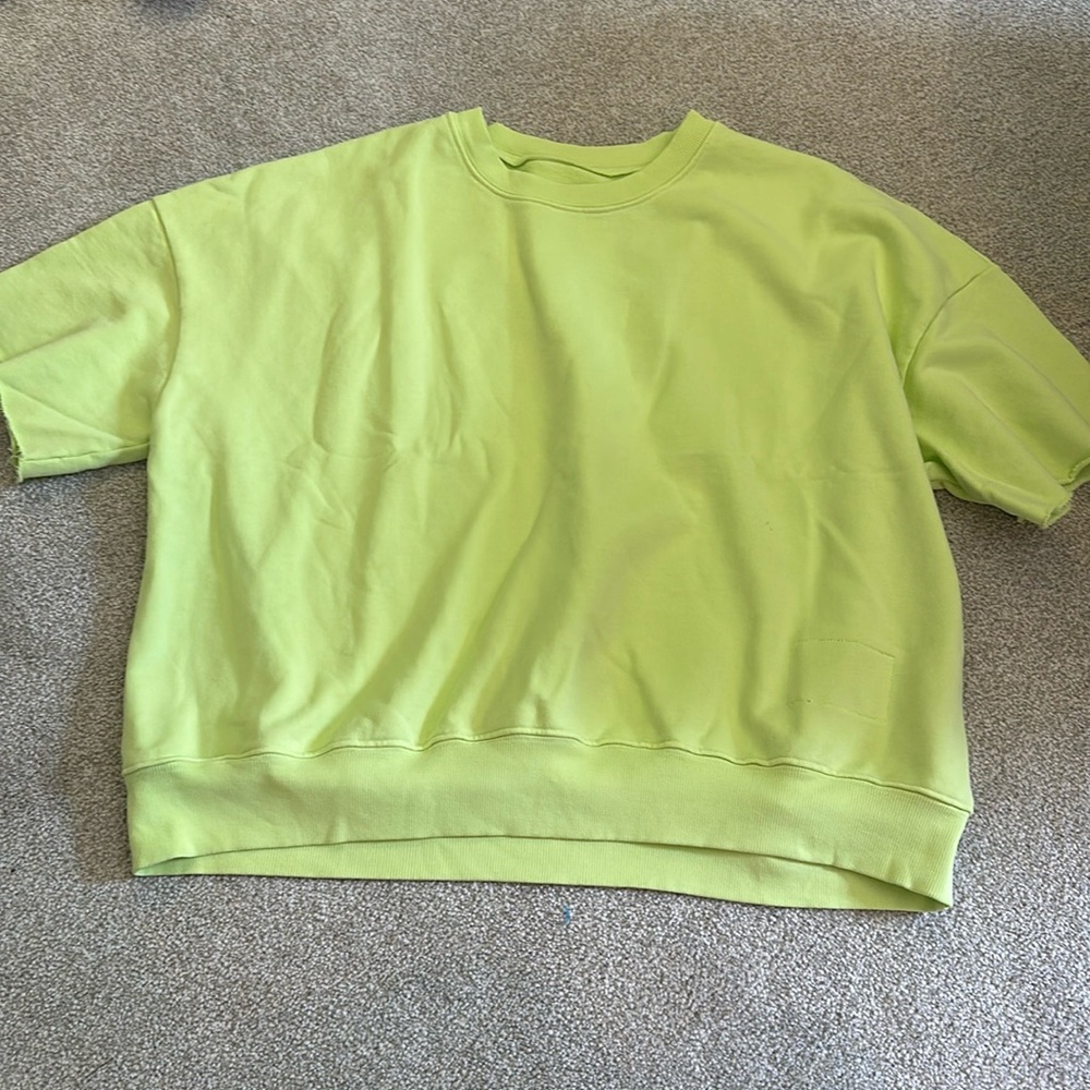 Daily drills cropped sleeve crew